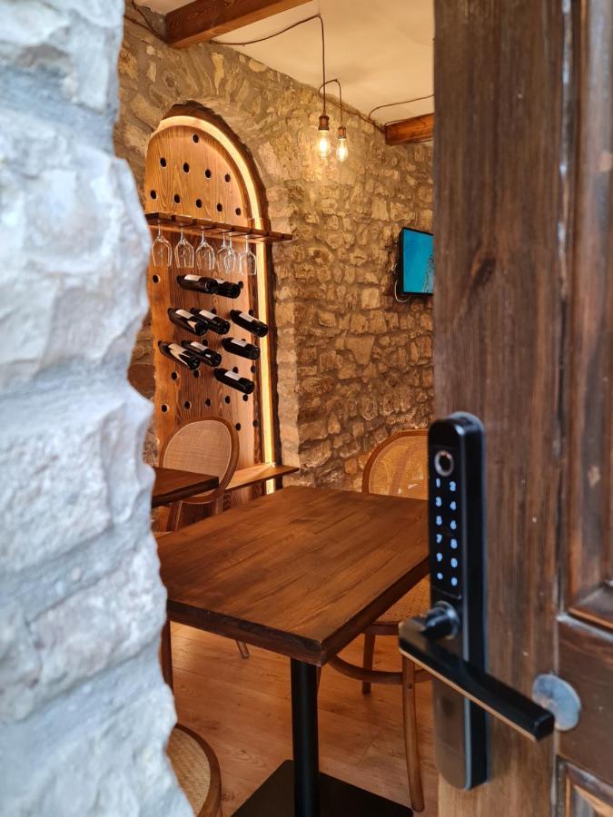 N'Gorice Hotel Berat Exterior photo