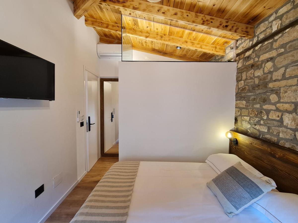 N'Gorice Hotel Berat Exterior photo