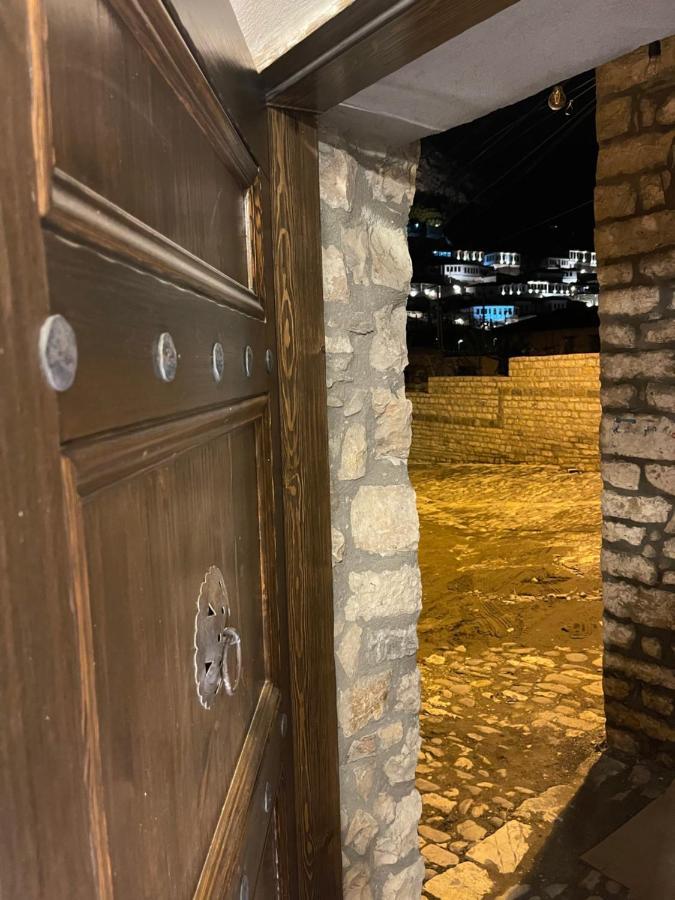 N'Gorice Hotel Berat Exterior photo