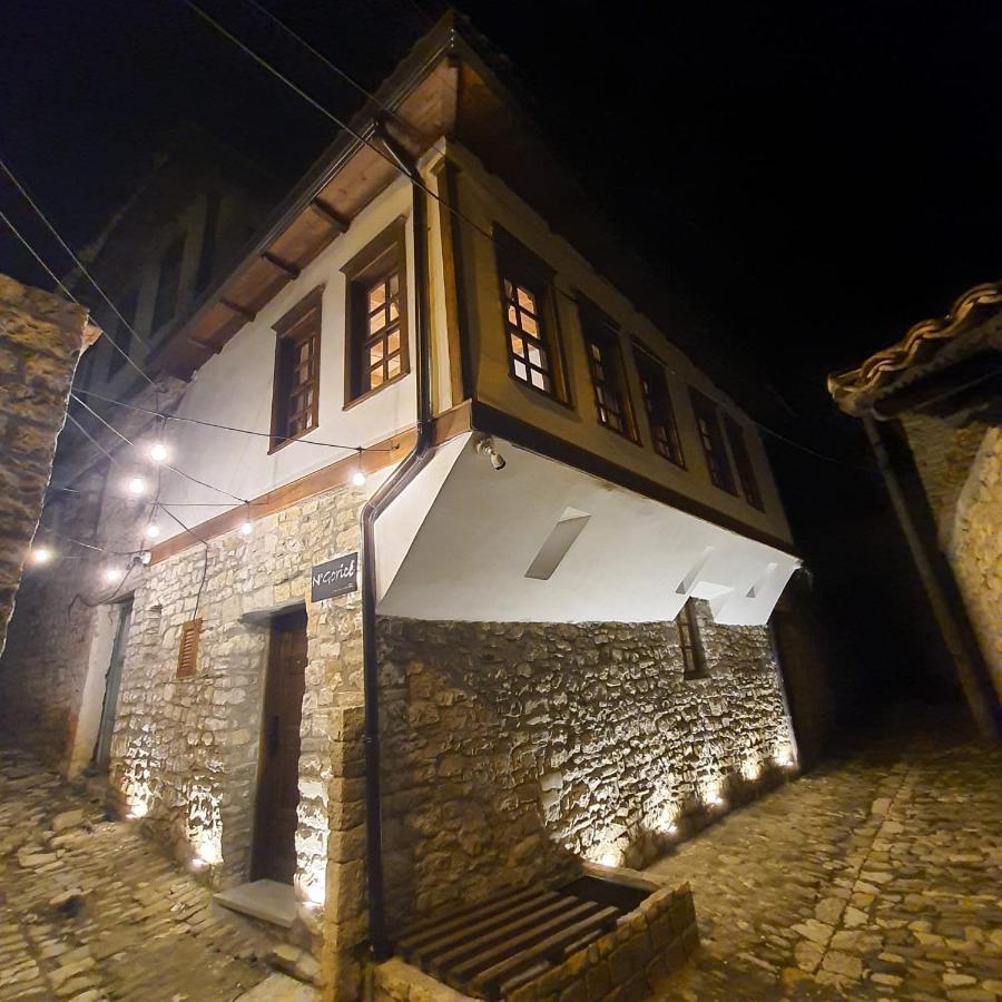 N'Gorice Hotel Berat Exterior photo